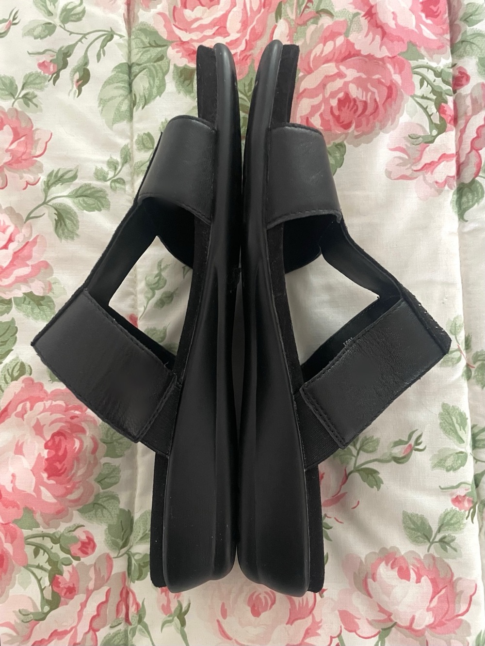 Easy Spirit Slide Sehaddie Black Leather w Rhinestone Wedge Sandals Sz 8 - Picture 5 of 6